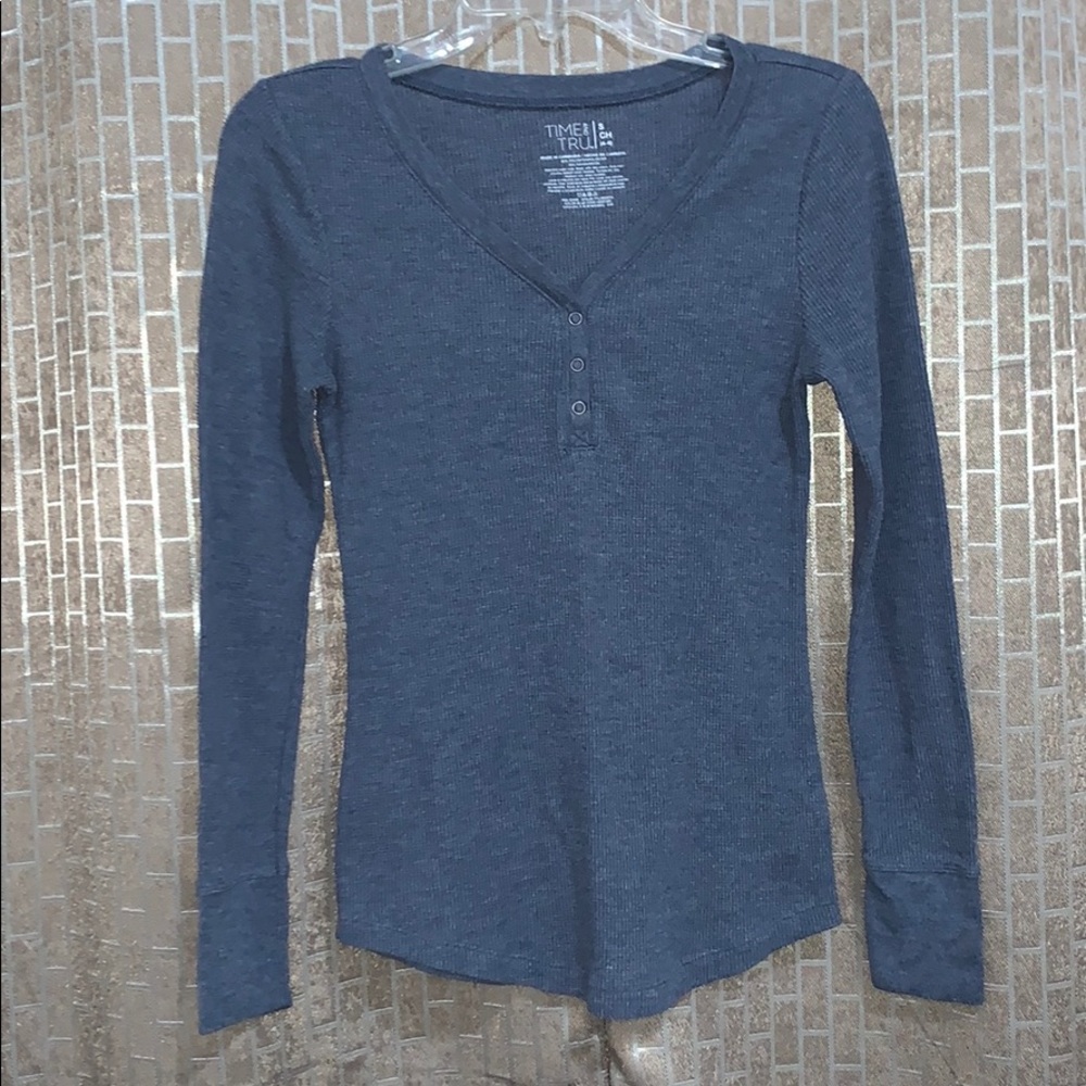 Long sleeve blue thermal